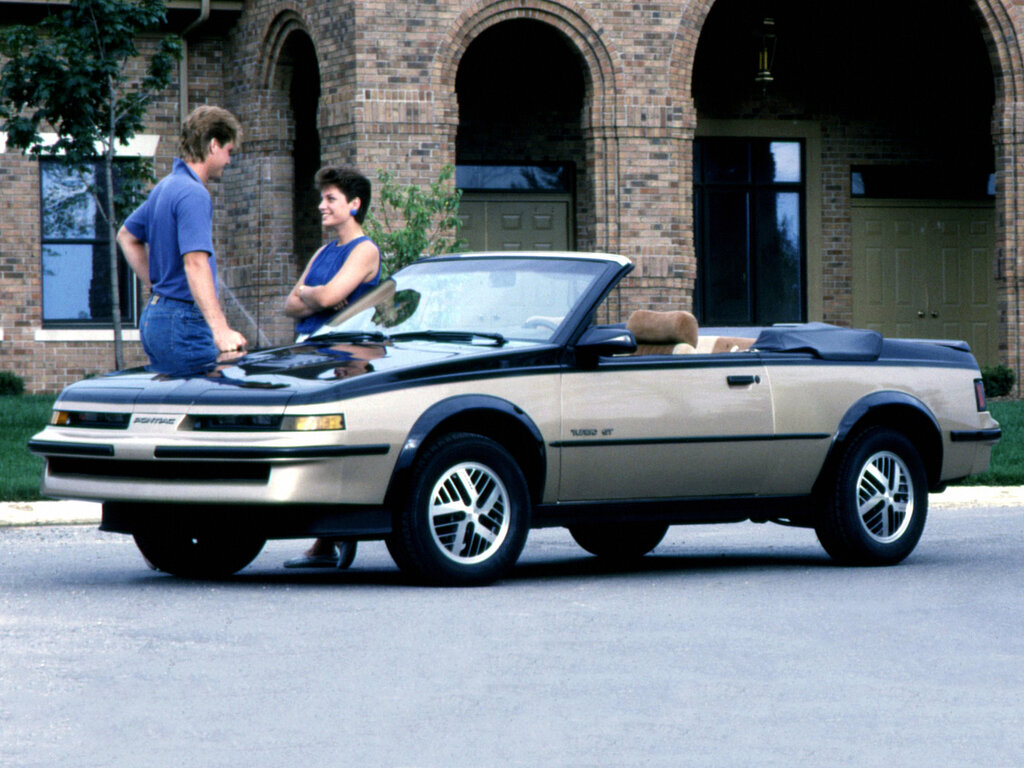 Pontiac Sunbird 2 поколение, открытый кузов (12.1982 - 03.1988)